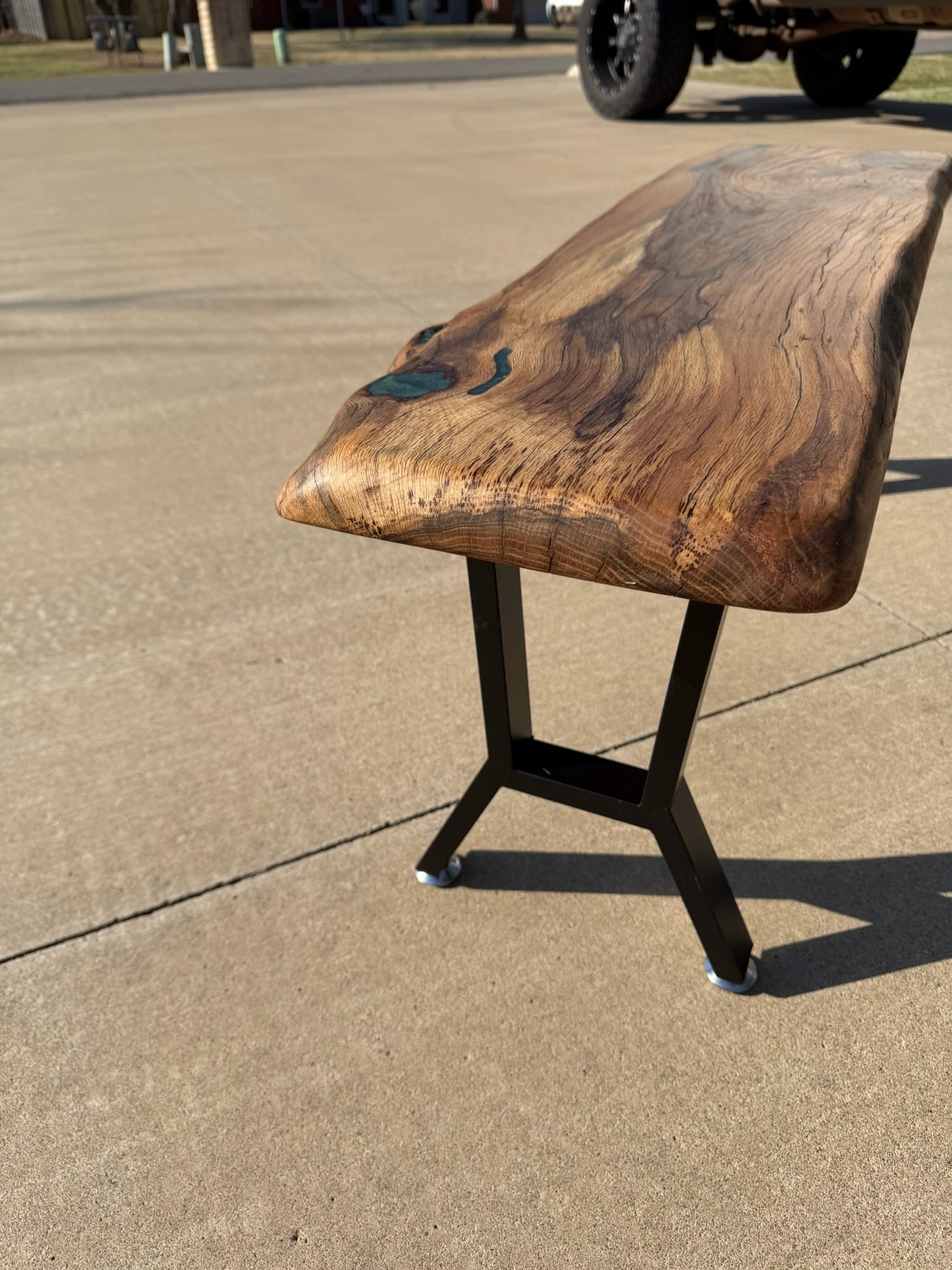 Blackjack Oak Bench with Green resin