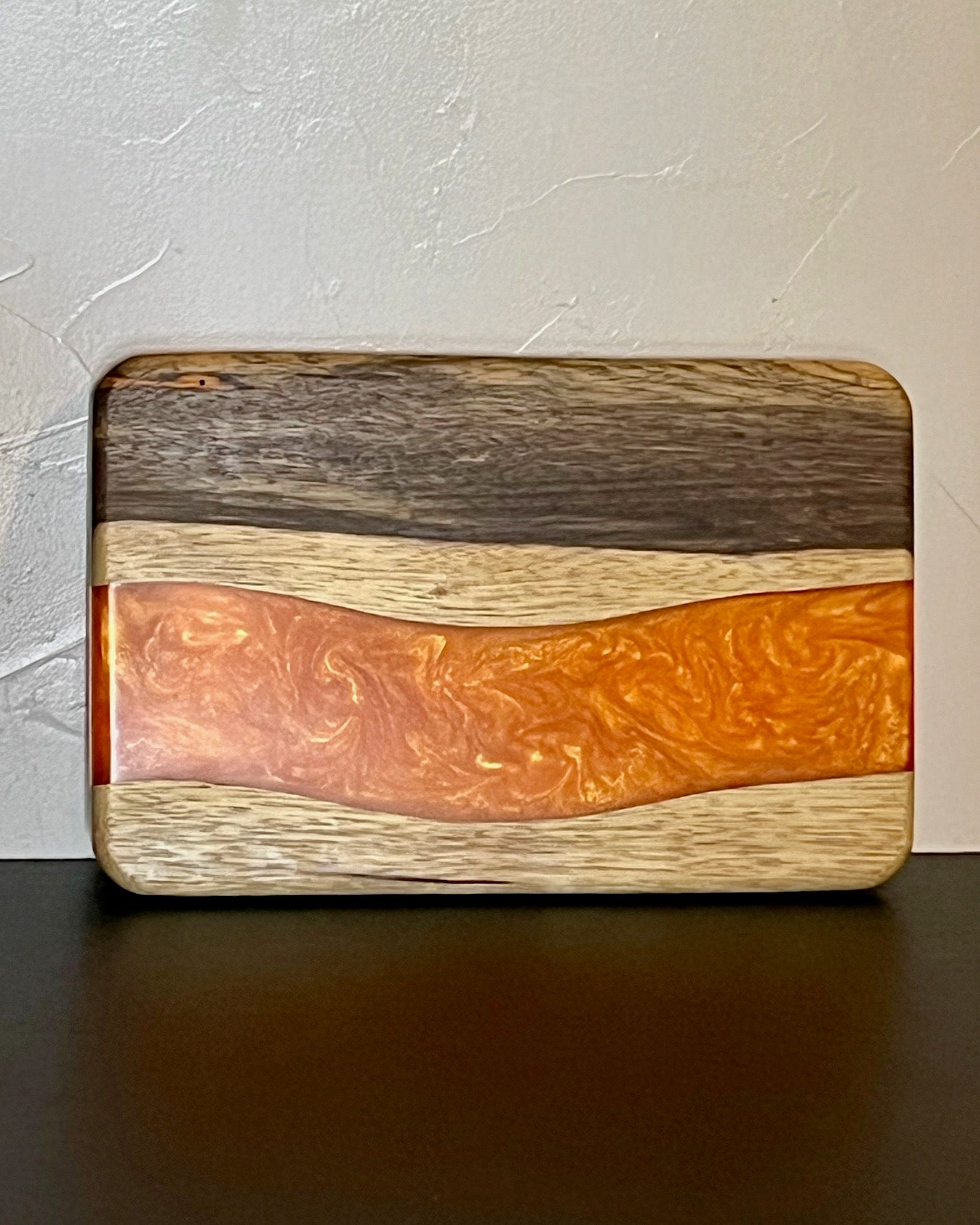 Resin & Wood Compact Charcuterie Board