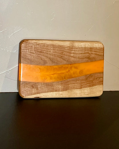 Resin & Wood Compact Charcuterie Board