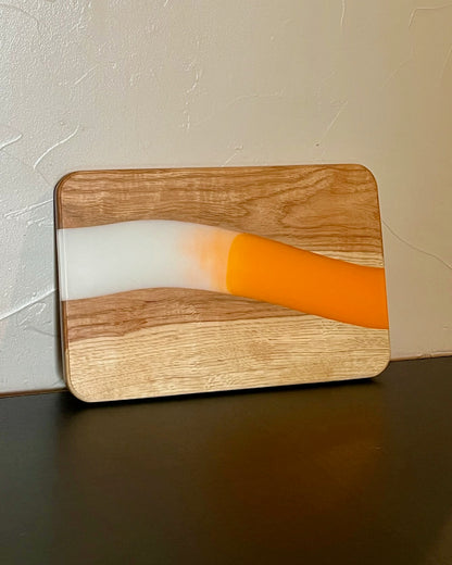 Resin & Wood Compact Charcuterie Board